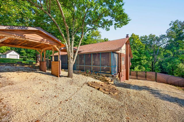 1222 Old State Road 46, Nashville, IN 47448
