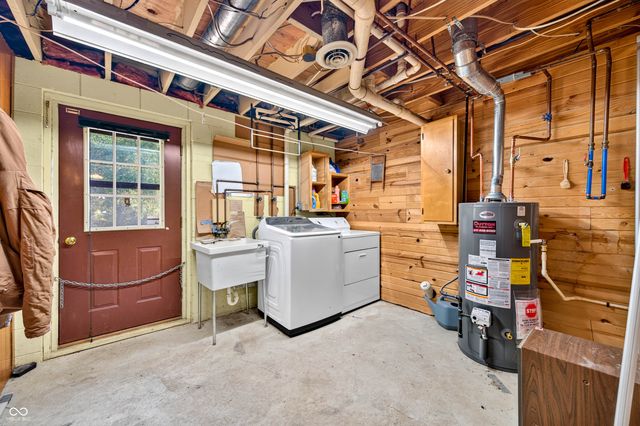 1222 Old State Road 46, Nashville, IN 47448