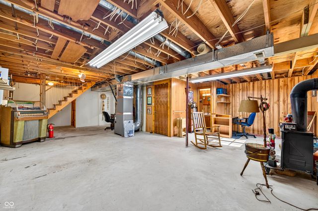 1222 Old State Road 46, Nashville, IN 47448