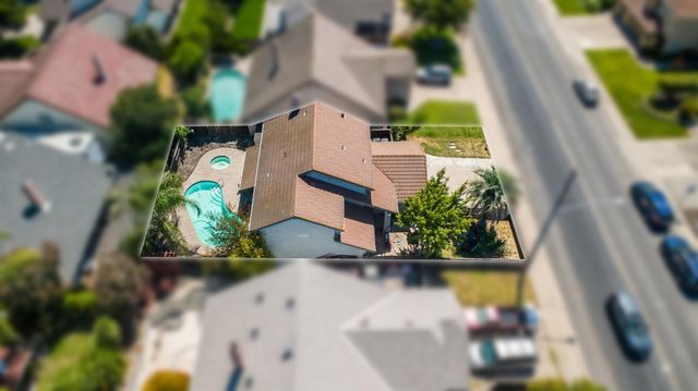 2501 Merle Ave, Modesto, CA 95355