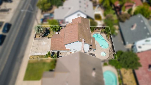 2501 Merle Ave, Modesto, CA 95355