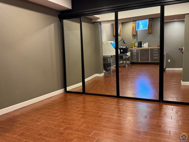 4415 SE West Edge RD, Topeka, KS 66609