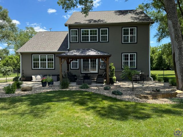 4415 SE West Edge RD, Topeka, KS 66609