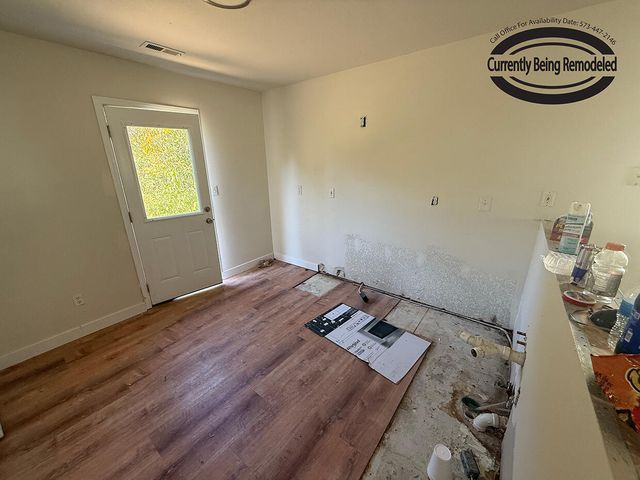 1703 HANOVER BLVD, Columbia, MO 65202