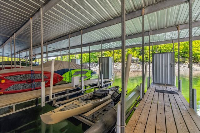 8252 Hickory Tree Lane, Rogers, AR 72756