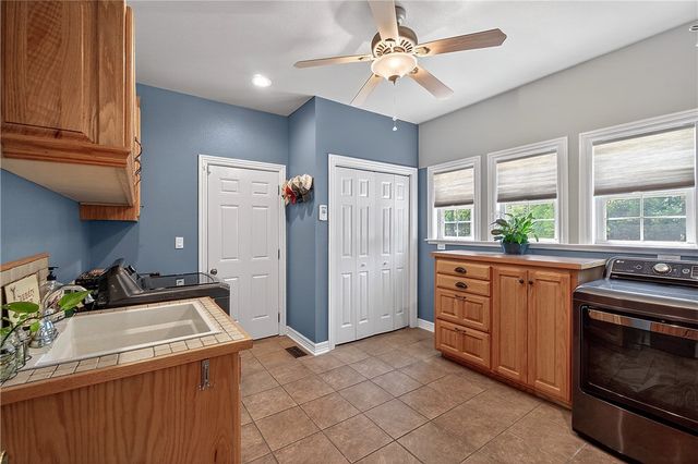 8252 Hickory Tree Lane, Rogers, AR 72756