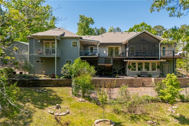 8252 Hickory Tree Lane, Rogers, AR 72756