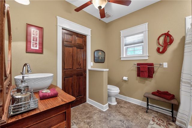 8252 Hickory Tree Lane, Rogers, AR 72756