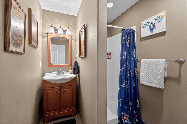 8252 Hickory Tree Lane, Rogers, AR 72756