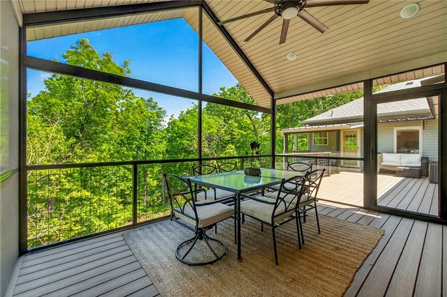 8252 Hickory Tree Lane, Rogers, AR 72756