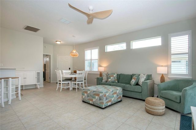 1205 HUNTINGTON GREENS DRIVE, Sun City Center, FL 33573