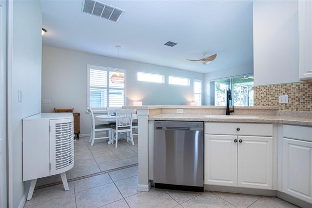 1205 HUNTINGTON GREENS DRIVE, Sun City Center, FL 33573