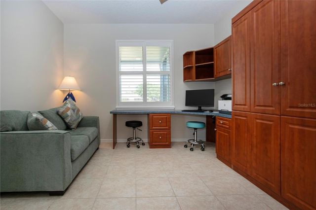 1205 HUNTINGTON GREENS DRIVE, Sun City Center, FL 33573