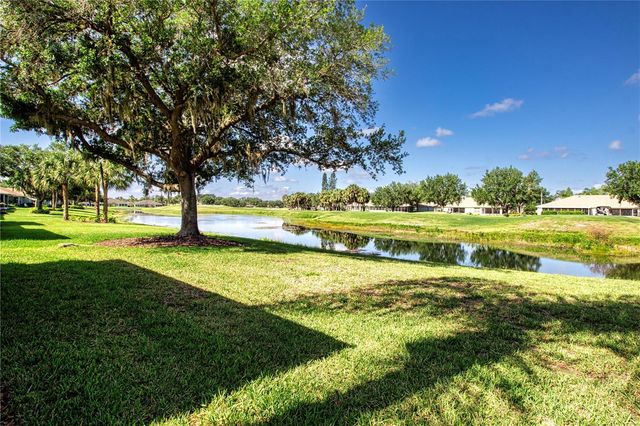1205 HUNTINGTON GREENS DRIVE, Sun City Center, FL 33573