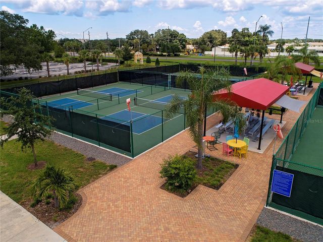 1205 HUNTINGTON GREENS DRIVE, Sun City Center, FL 33573