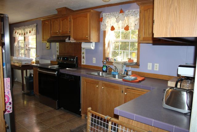 156 Hardscrabble Road, Cadyville, NY 12918