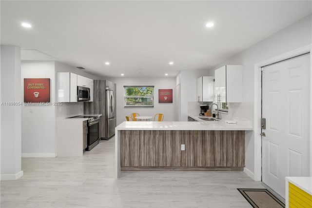 5037-5035 NW 5th AVE, Miami, FL 33127