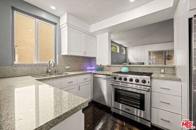 9827 Yoakum Drive, Beverly Hills, CA 90210