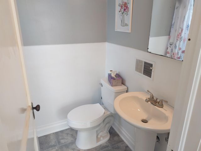 165 COLLEGE ST, Savannah, TN 38372