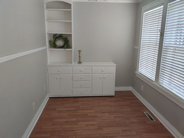 165 COLLEGE ST, Savannah, TN 38372