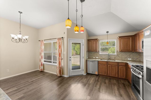 1005 Blackburn PL, Round Rock, TX 78665