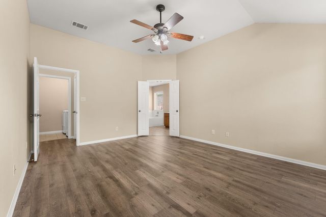 1005 Blackburn PL, Round Rock, TX 78665