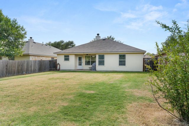 1005 Blackburn PL, Round Rock, TX 78665