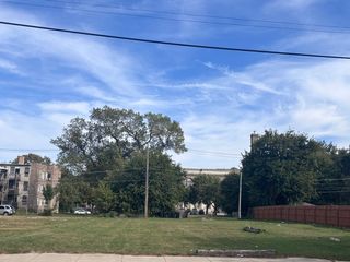 5721 S State Street, Chicago, IL 60621