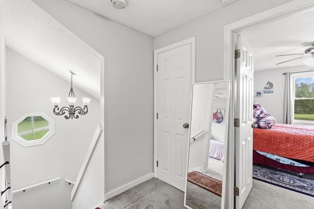 20 Richardson Drive R, Derry, NH 03038