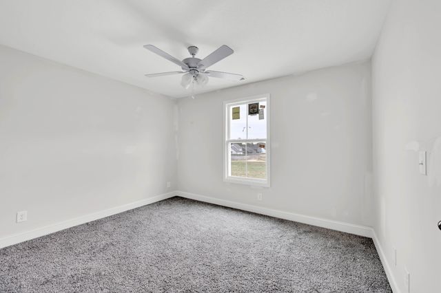 350 Galway Dr, Clarksville, TN 37042