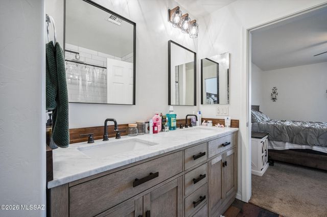 6726 E Sea Horse Road, Tucson, AZ 85756