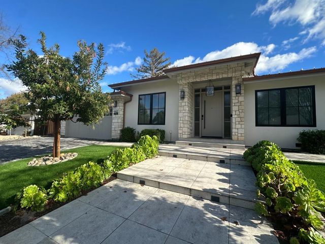 110 Lansberry Court, Los Gatos, CA 95032