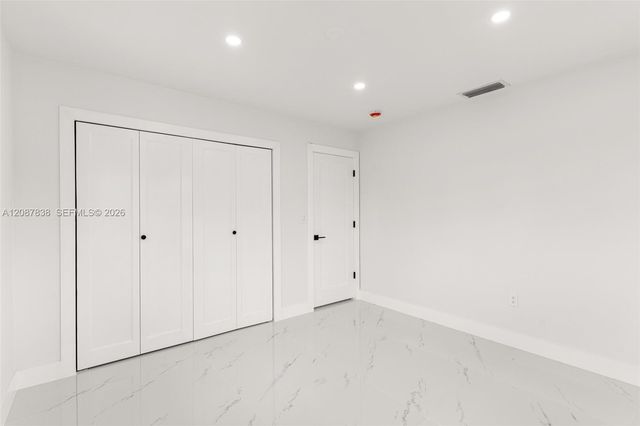 3900 SW 67th Avenue, Miami, FL 33155