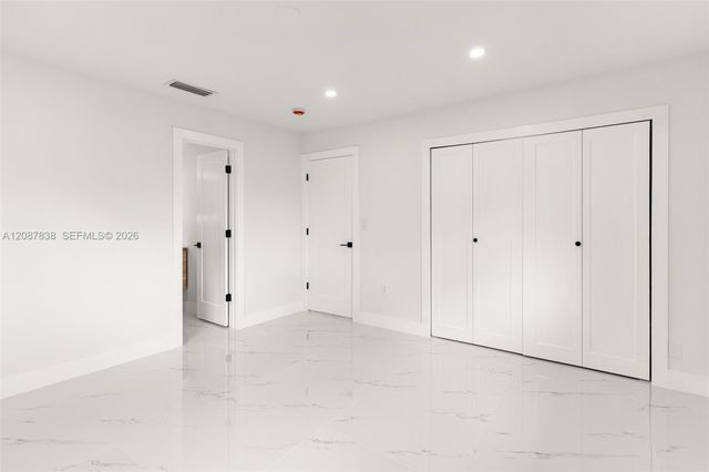 3900 SW 67th Avenue, Miami, FL 33155