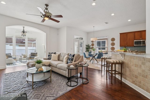 10008 SIFTON Court, Jacksonville, FL 32246