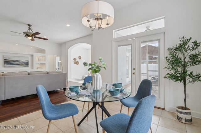 10008 SIFTON Court, Jacksonville, FL 32246