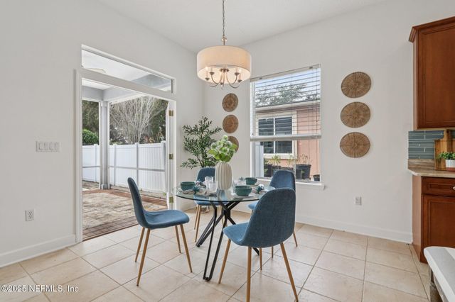 10008 SIFTON Court, Jacksonville, FL 32246