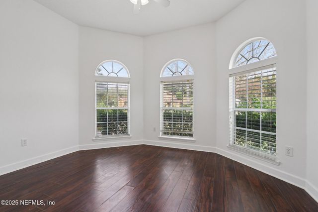 10008 SIFTON Court, Jacksonville, FL 32246