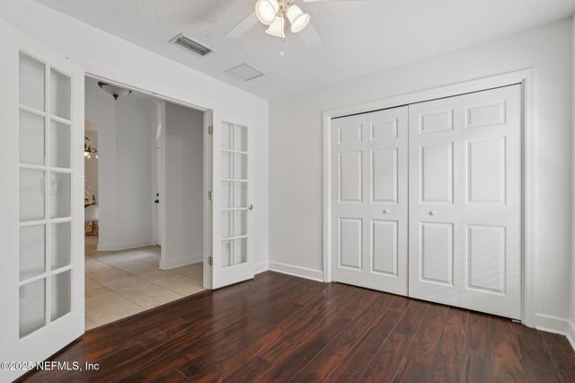 10008 SIFTON Court, Jacksonville, FL 32246