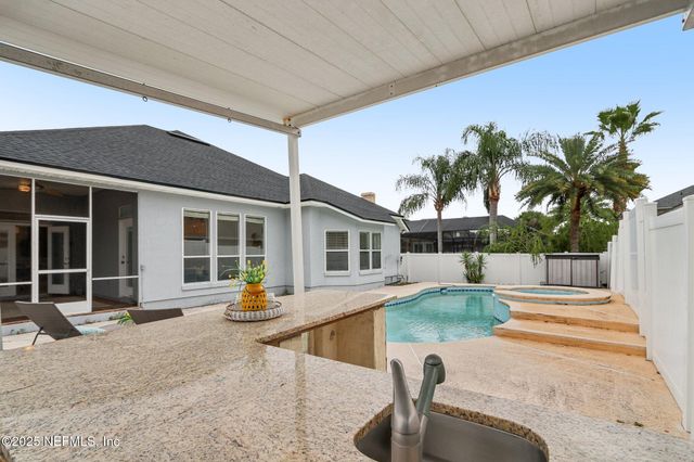 10008 SIFTON Court, Jacksonville, FL 32246