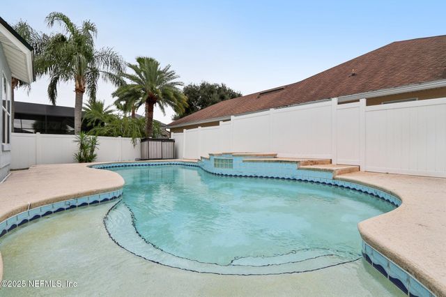 10008 SIFTON Court, Jacksonville, FL 32246