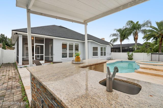 10008 SIFTON Court, Jacksonville, FL 32246