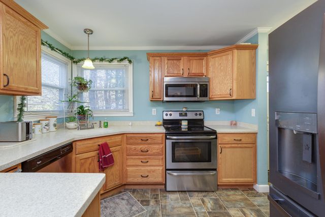 7 Currier Road, Concord, NH 03301