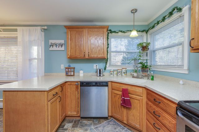 7 Currier Road, Concord, NH 03301