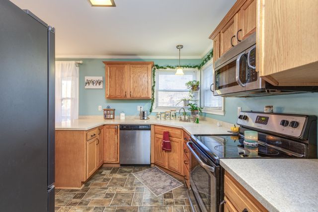 7 Currier Road, Concord, NH 03301