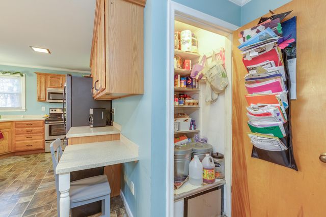 7 Currier Road, Concord, NH 03301