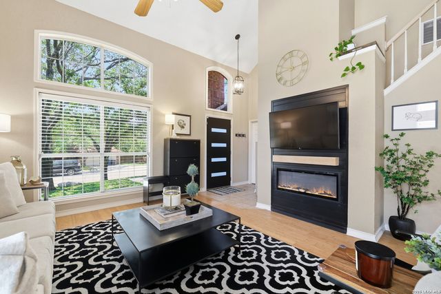2310 W Wild Turkey, San Antonio, TX 78232