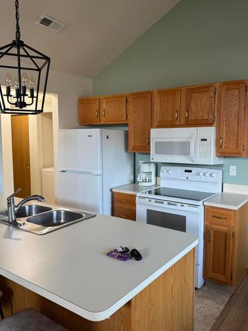 5353 Pond View Drive, Westerville, OH 43081