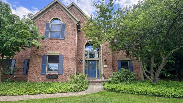 7494 Bridle Path Court, Ada, MI 49301
