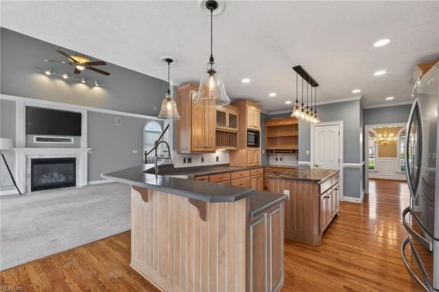 103 The Machrie, Smithfield, VA 23430